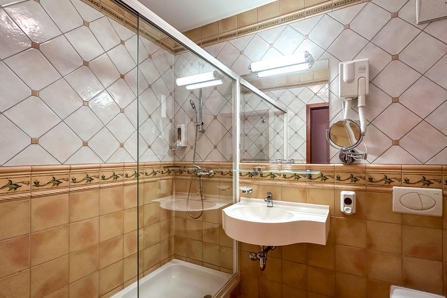 Terme Banovci - Hotel Zeleni Gaj Verzej Екстер'єр фото