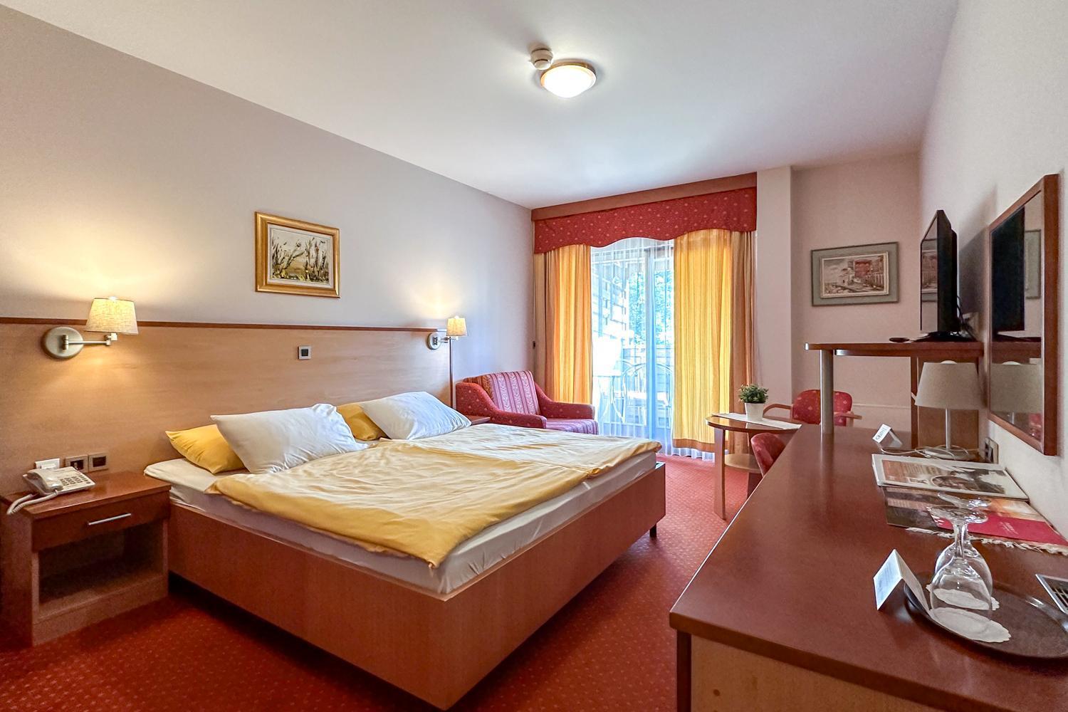 Terme Banovci - Hotel Zeleni Gaj Verzej Екстер'єр фото